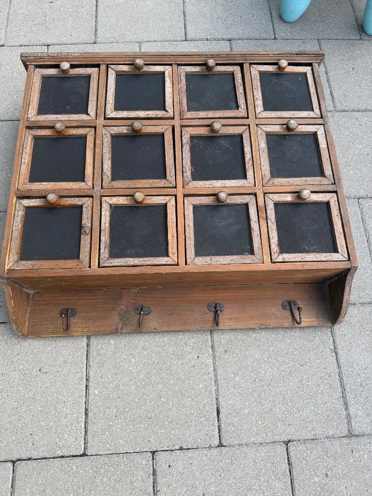houten wandkast, ladekast 12 laden met krijtbordjes +4 haken, Huis en Inrichting, Ophalen, Gebruikt, Minder dan 25 cm, Minder dan 100 cm