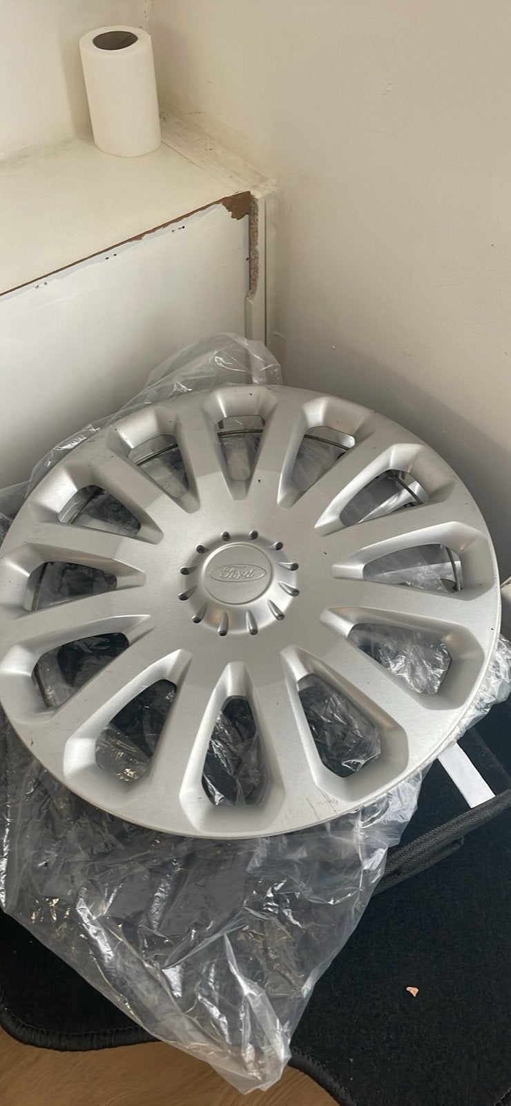 Originele Ford Fiesta wieldoppen 15 inch (2stuks), Ophalen, Zo goed als nieuw