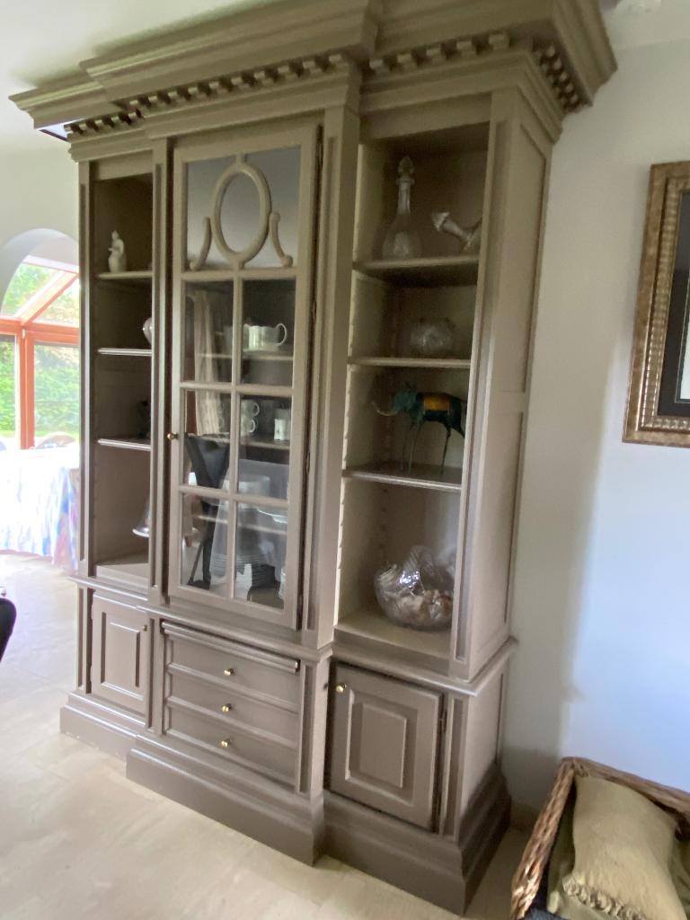 Wandkast landelijk donker taupe, Antiek en Kunst, Antiek | Meubels | Kasten, Ophalen