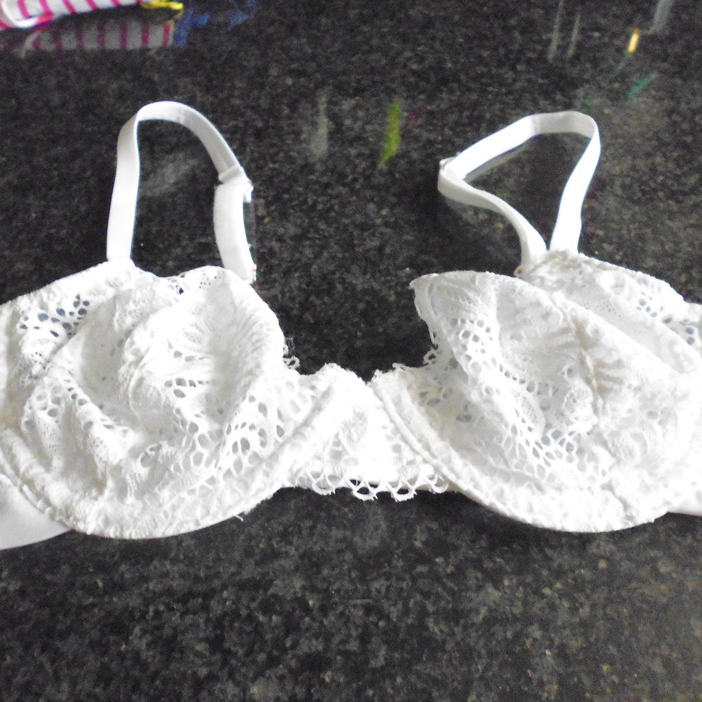 mooie witte bh eur 70 A, Primark, Ophalen of Verzenden, Wit, BH
