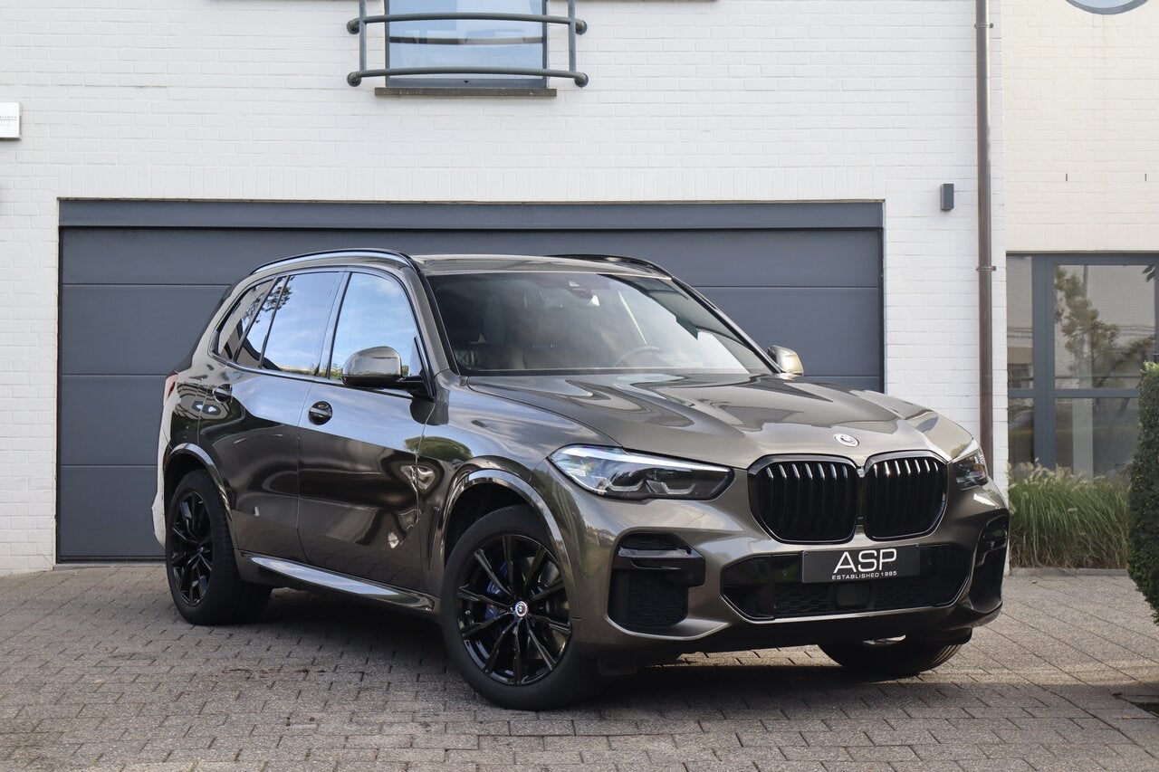 BMW X5 xDrive 3.0 D | M-sportpakket | 285 pk | 2022, 2993 cc, 0 kg, 5 deurs, Bluetooth