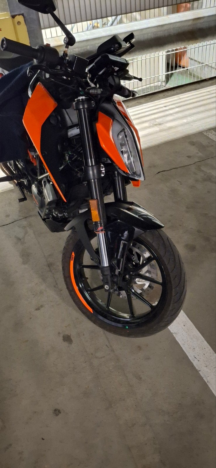 moto ktm 125cc 2019 4.500km, Particulier