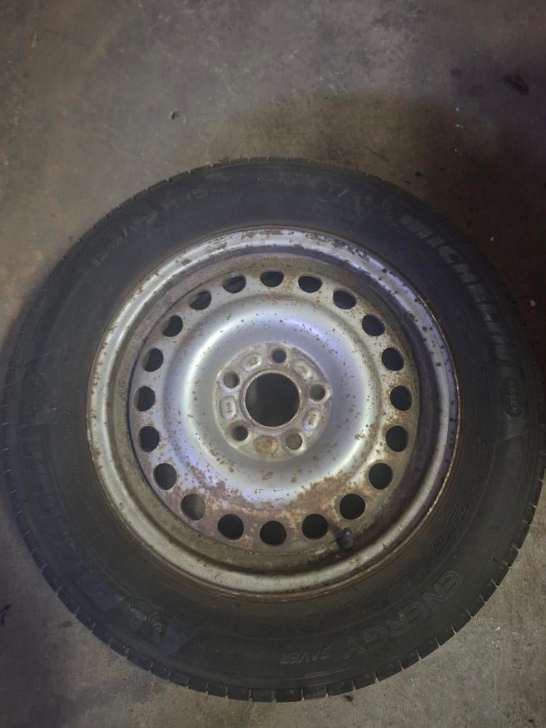 15 Inch velg met band + reserve band, Ophalen, Gebruikt