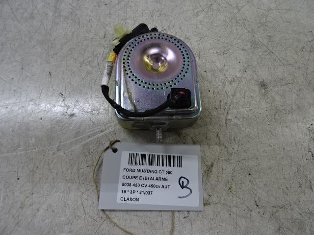 CLAXON Ford USA Mustang VI Fastback (GR3T19N217AD), Gebruikt, Amerikaanse onderdelen