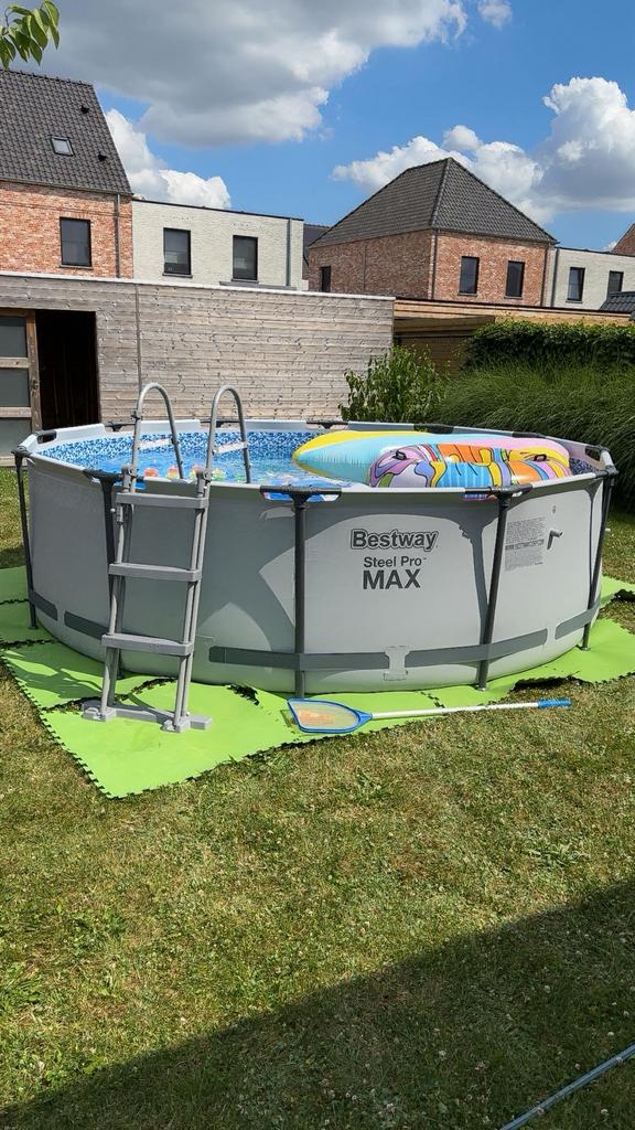 Bestway zwembad te koop, Tuin en Terras, Zwembaden, Zo goed als nieuw, Opzetzwembad, 80 tot 120 cm, 200 tot 400 cm, Rond, Ophalen