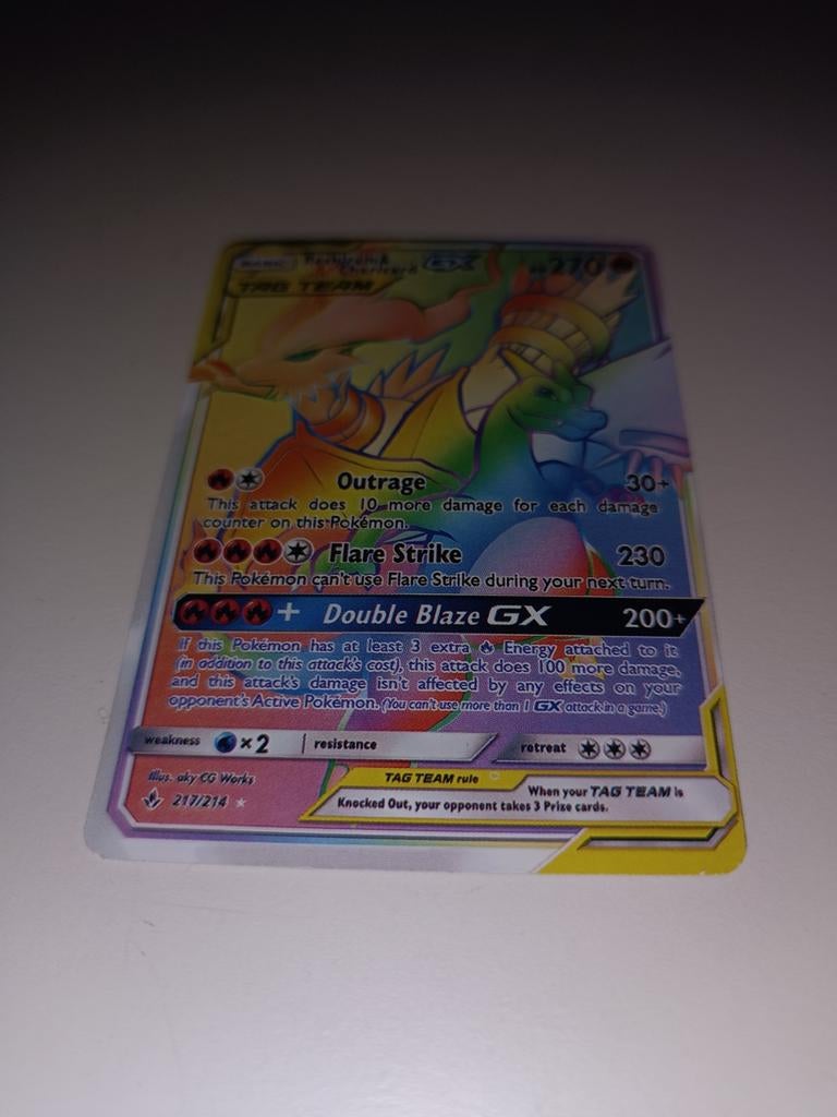 Reshiram et Dracaufeu GX tag team, Enlèvement ou Envoi, Neuf
