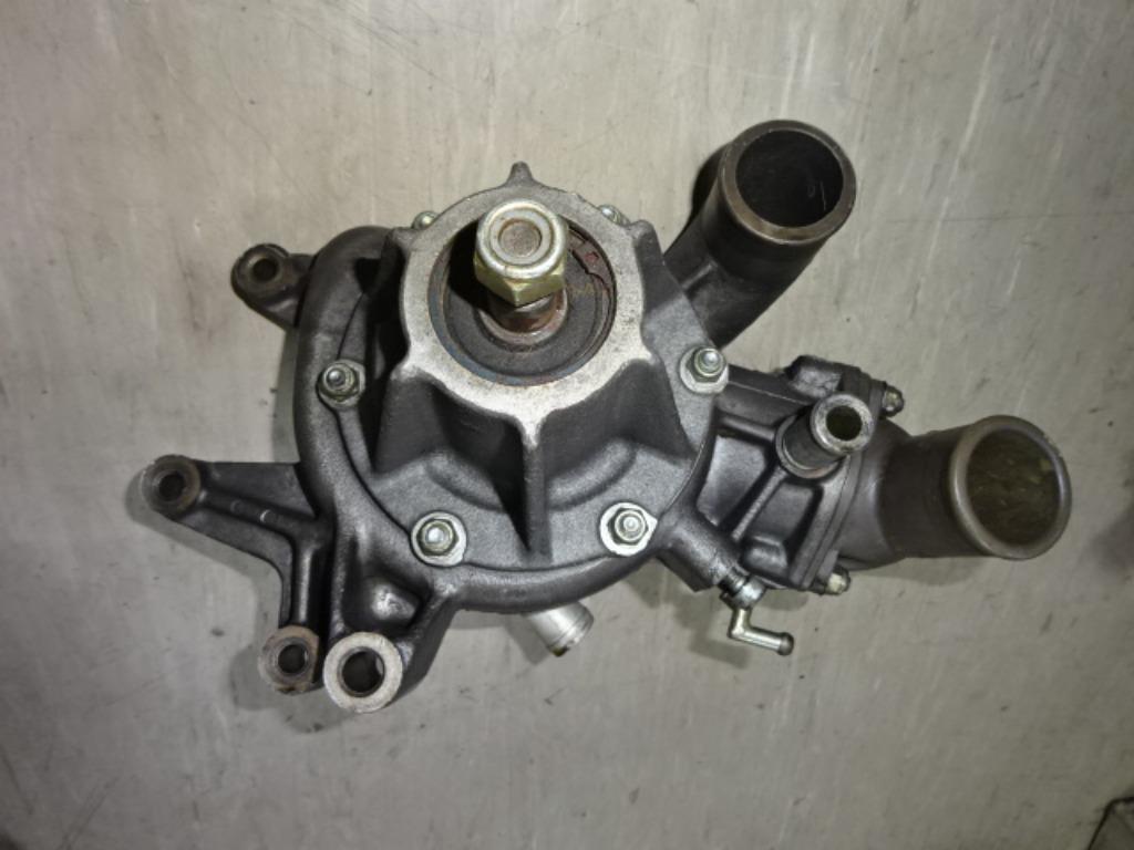 Pompe à eau pour Ferrari 355, Autos : Pièces & Accessoires, Enlèvement ou Envoi, Révisé, Ferrari