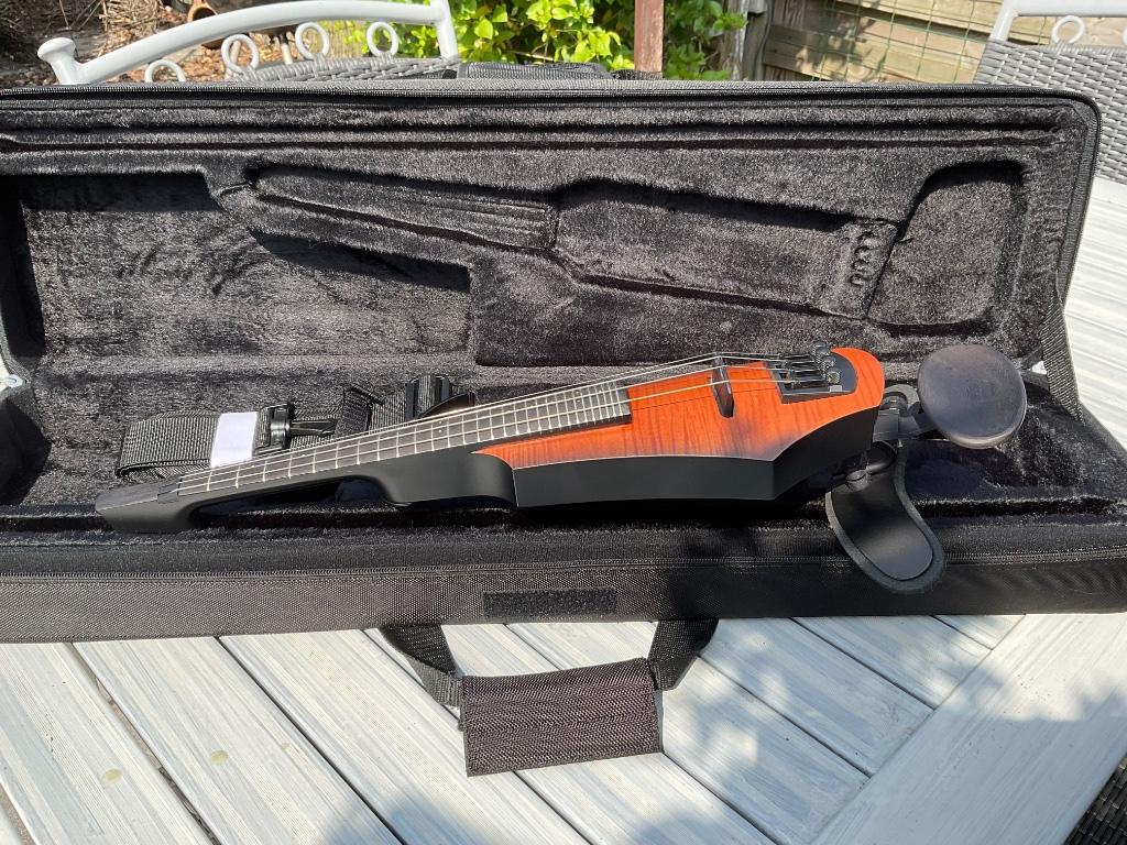 Elektrische Viool 4/4, Muziek en Instrumenten, Ophalen, Zo goed als nieuw, Overige typen