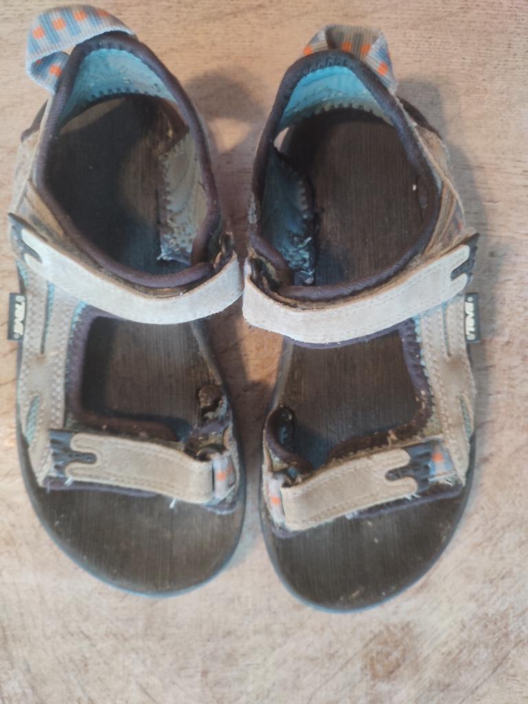 Sandalen Teva ca. maat 34, Gebruikt, Jongen of Meisje, Schoenen, Teva