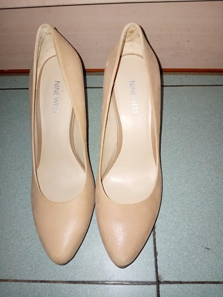 Chaussures femme beige haut talon pointure 42, Vêtements | Femmes, Chaussures, Enlèvement ou Envoi, Beige, Chaussures à haut talons