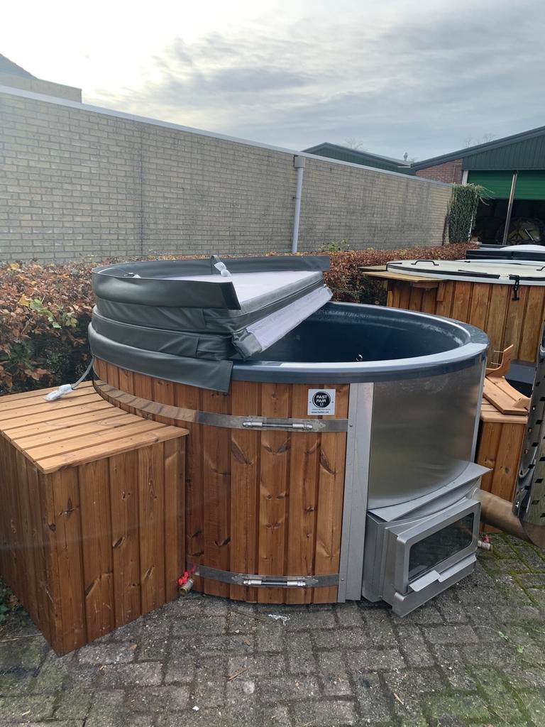 Hottub premium | integrale kachel | acryl kuip | full option, Ophalen, Gebruikt, Filter
