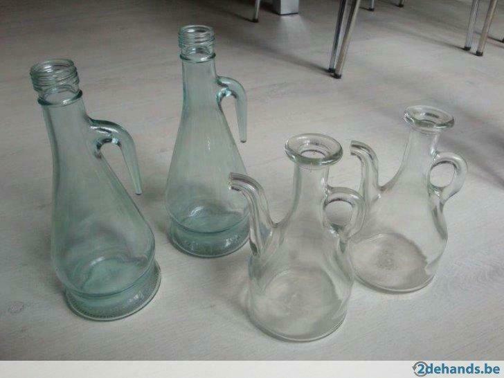 4 flessen in glas met handvat, Ophalen, Gebruikt