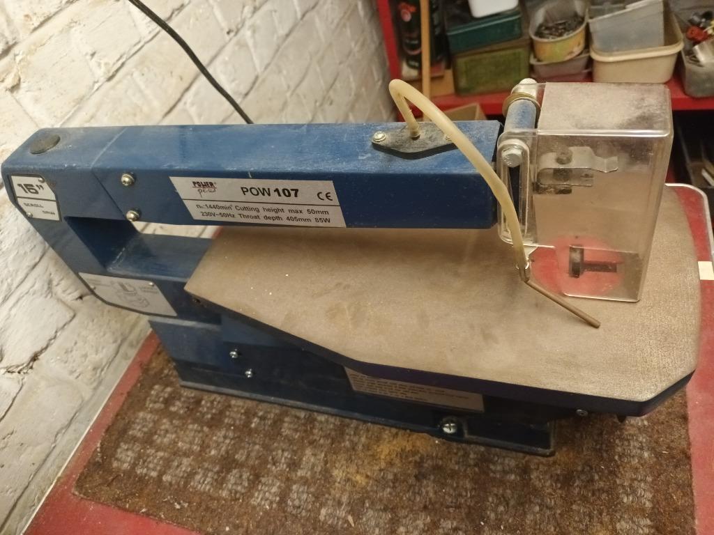 Scie à chantourner, Bricolage & Construction, Moins de 600 watts, 30 à 70 mm, Enlèvement, Utilisé