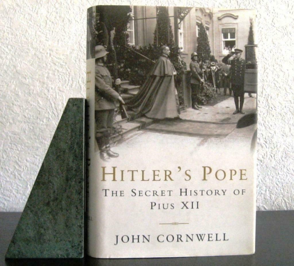 Hitler's Pope The Secret History of Pius XII HC Cornwell, Ophalen of Verzenden, 20e eeuw of later, Gelezen, Europa