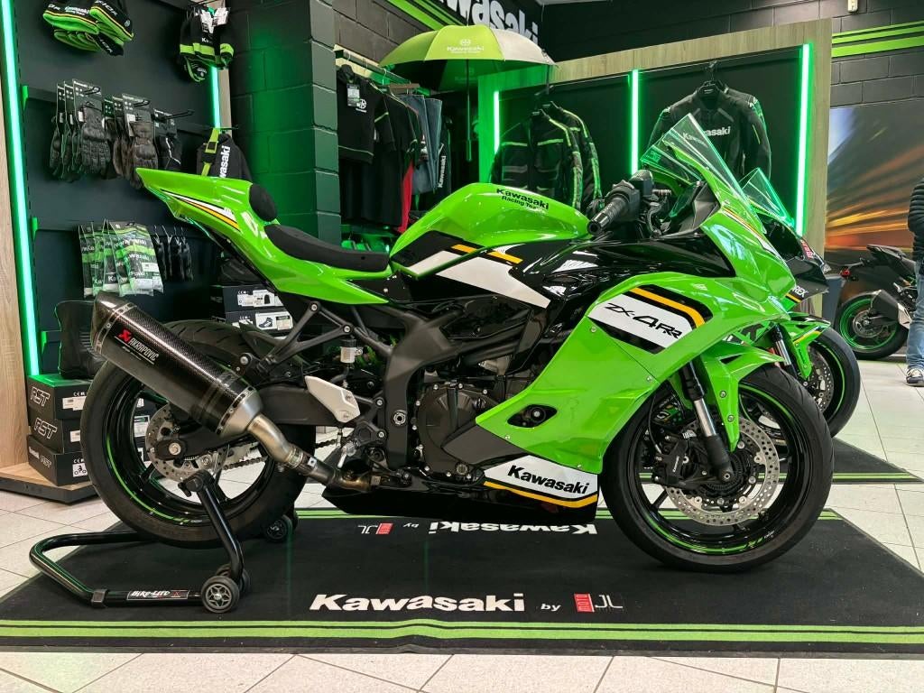KAWASAKI ZX4 RR PISTE, Motoren, Motoren | Kawasaki, Bedrijf, Sport, meer dan 35 kW, 4 cilinders, Quickshifter, Sportuitlaat, Traction Control