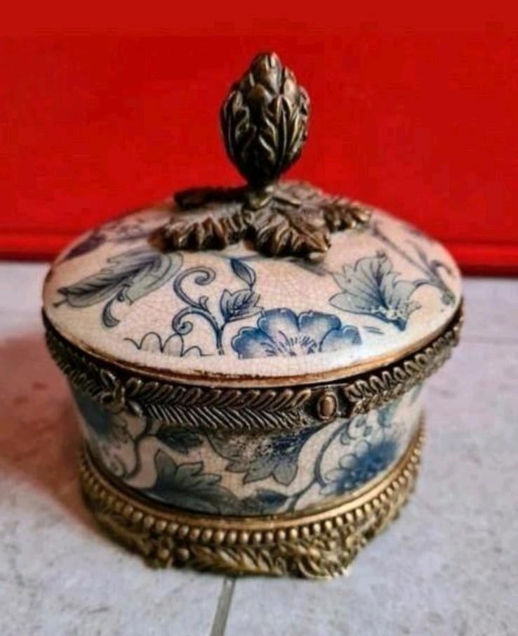 Antiek Rococo potje, Ophalen of Verzenden
