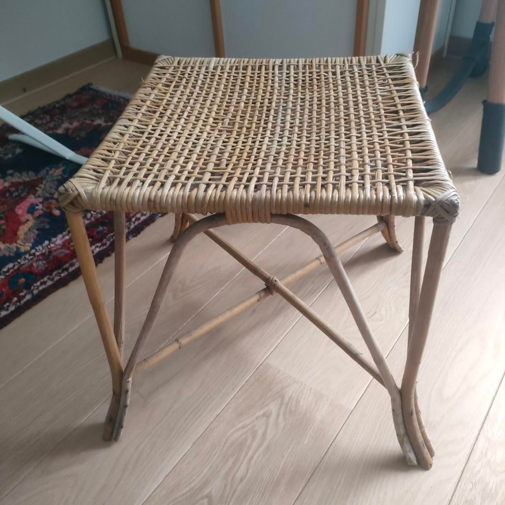 tabouret ou porte plantes osier vintage, Maison & Meubles, Tabourets, Utilisé, Enlèvement