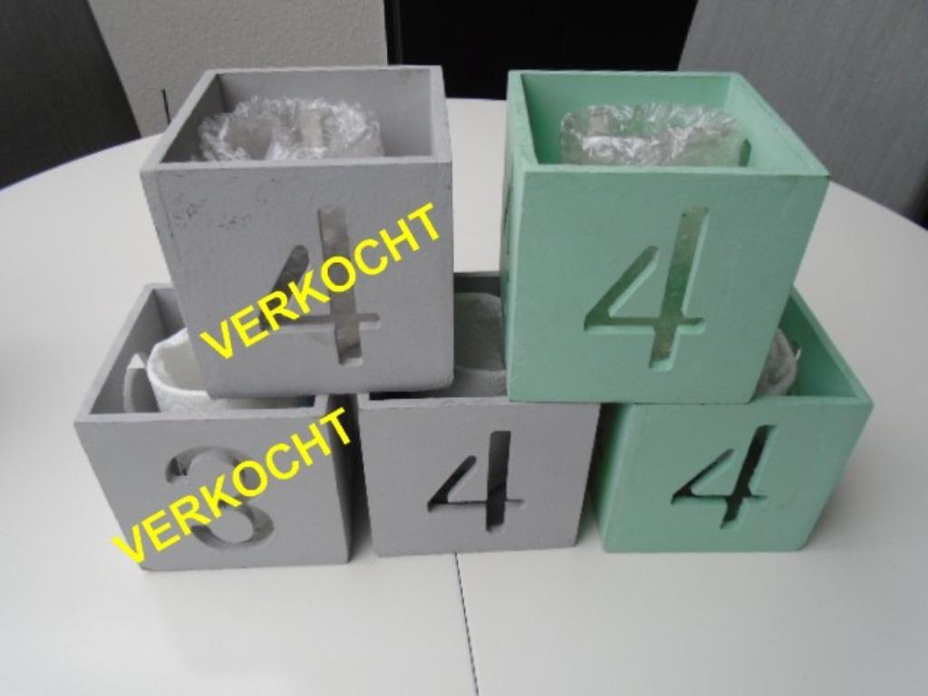 HOUTEN WAXINELICHTJES CIJFERS 4 Nieuw, Huis en Inrichting, Ophalen, Nieuw, Kandelaar, Groen