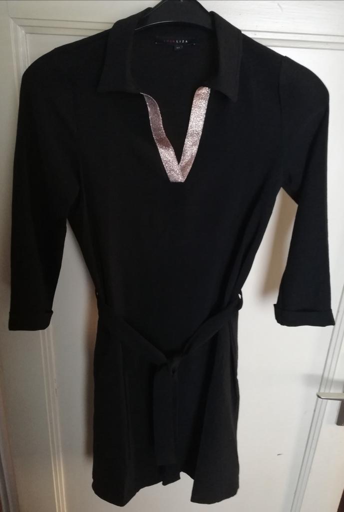 Robe noir Lola Liza T. 34, Enlèvement ou Envoi, Au-dessus du genou, Comme neuf, Taille 34 (XS) ou plus petite