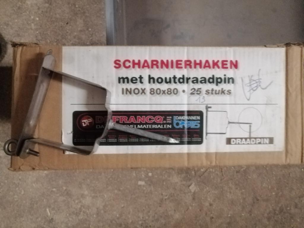 INOX vierkante scharnierhaken voor zinken regenpijpen 80x80, Ophalen, Nieuw, Overige typen, Inox