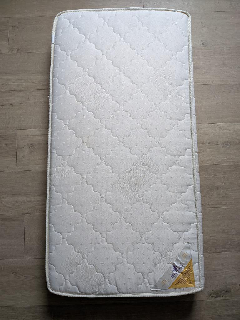 Mythos baby matras 120x60cm, Kinderen en Baby's, Ophalen, Gebruikt, Minder dan 140 cm, Matras