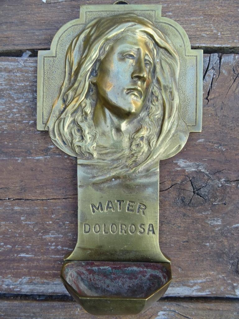 Antiek wijwaterbakje Mater Dolorosa wijwaterbakje 23cm 1850, Antiek en Kunst, Antiek | Religieuze voorwerpen, Ophalen of Verzenden
