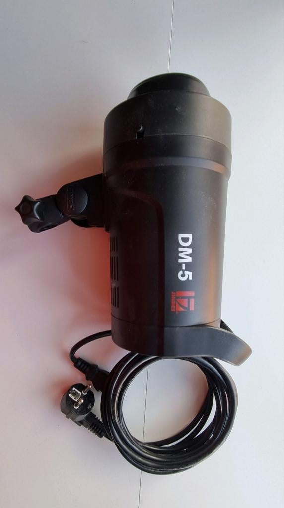 Studio Flits Jinbei DM-5, Ophalen