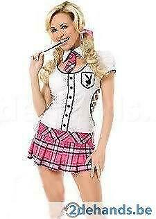 ensemble playboy sexy, Envoi, Ensemble