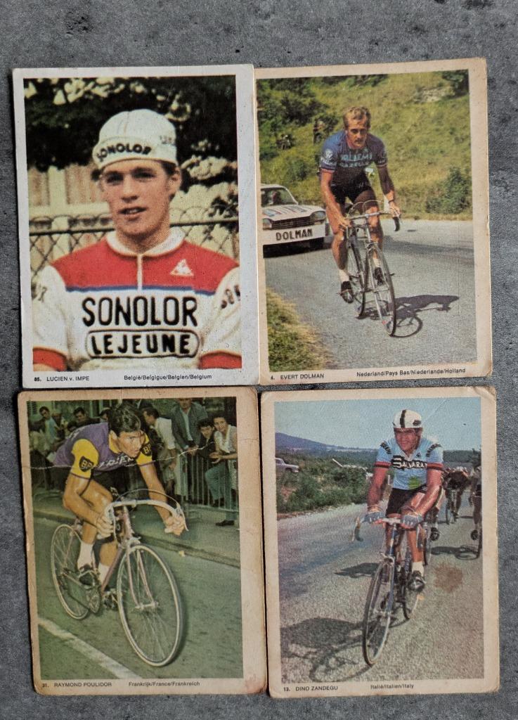 PHOTOS MENSUELLES DE CYCLISTES 4X SIXTIES, Enlèvement ou Envoi