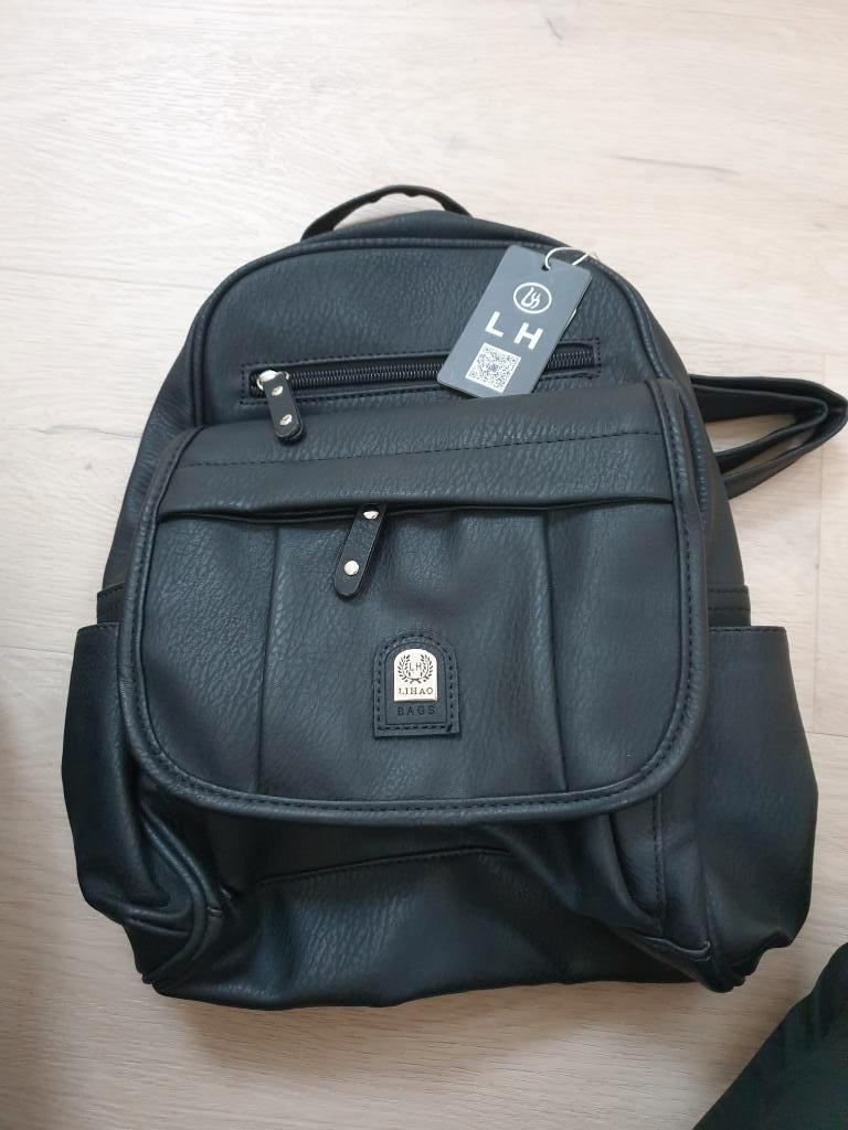 Nieuw - Handtas/rugzak voor dames - praktisch, Overige merken, Verzenden, 25 tot 40 cm, Nieuw