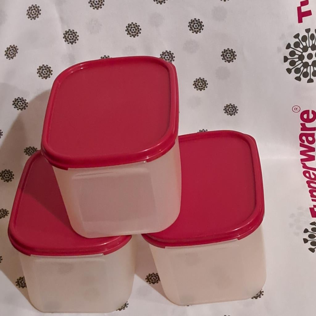Tupperware 3 rechthoekige bewaardozen 1,9 L, Ophalen of Verzenden, Zo goed als nieuw