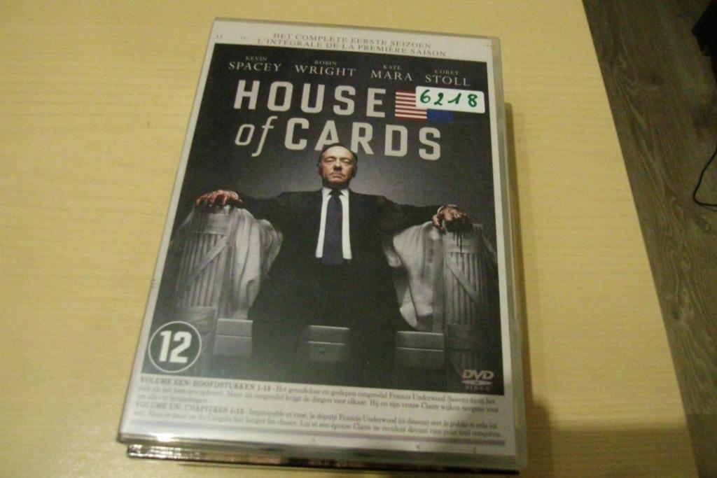 house of cards   4 disc box, Enlèvement ou Envoi