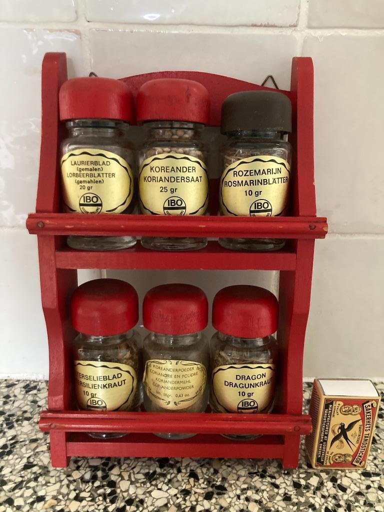 Étagère à épices de cuisine en bois rouge, pots à épices rou, Rouge, Moins de 100 cm, Utilisé, Moins de 50 cm