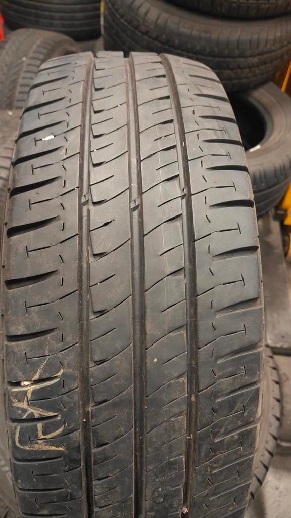215/60r17c Michelin 60€ per stuk met montage en balanceren, Ophalen
