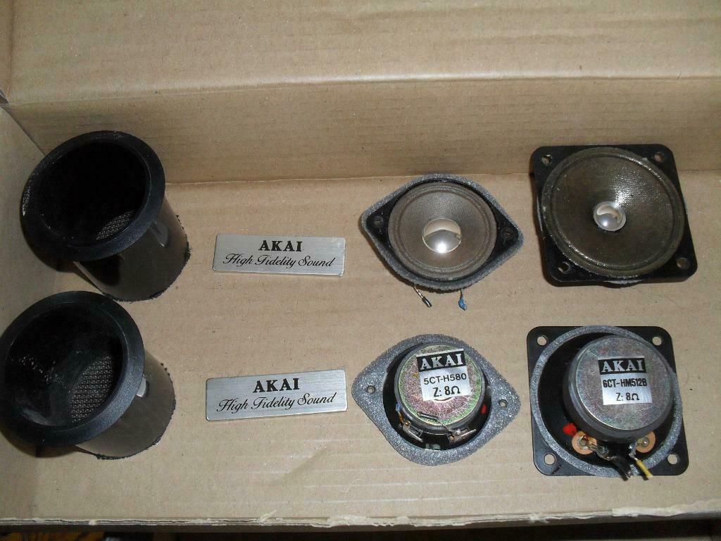 2 tweeters akai   2 medium akai   logo akai, Autres marques, Moins de 60 watts, Enlèvement, Utilisé