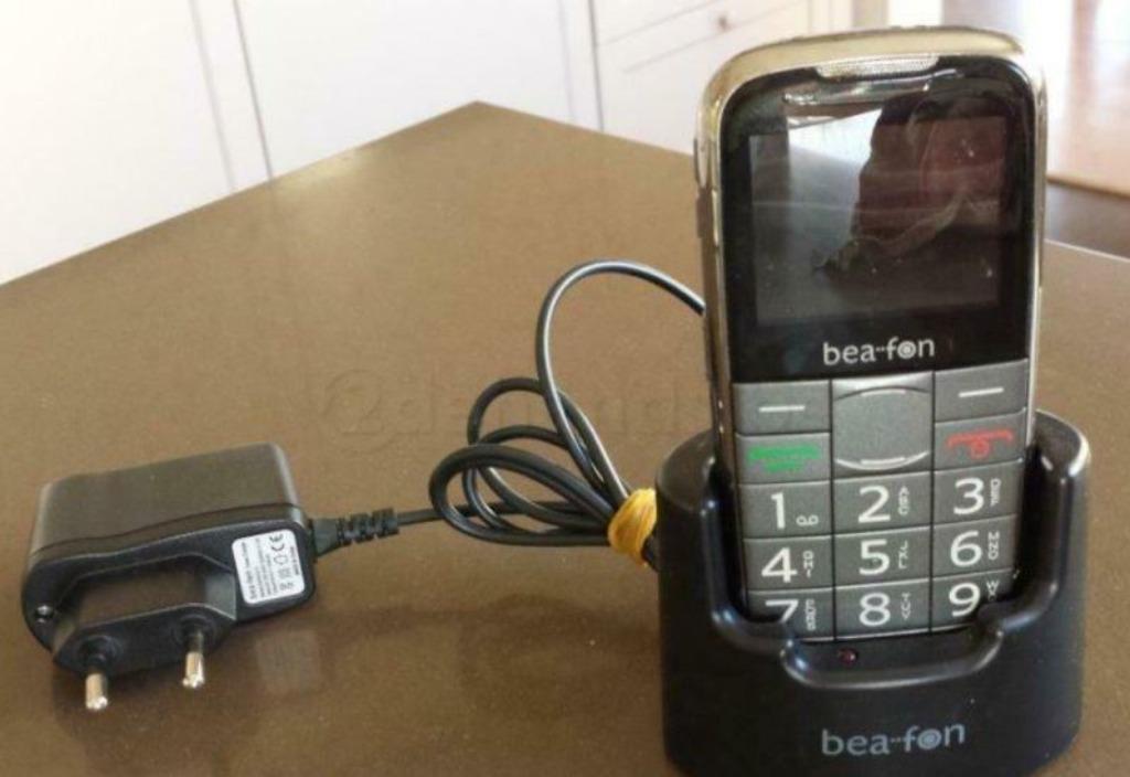 téléphone portable avec balise à gros boutons, Enlèvement ou Envoi, Utilisé