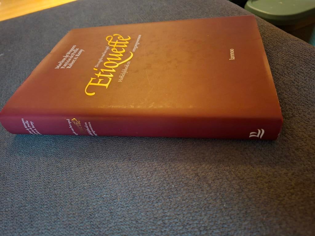 M. de Wouters - Etiquette, Boeken, Ophalen of Verzenden, Zo goed als nieuw, M. de Wouters; P. de Prelle; R.A. Remy