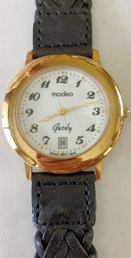Montre quartz MODEO Gatsby plaqué or, brac. cuir tressé noir, Enlèvement ou Envoi, Neuf