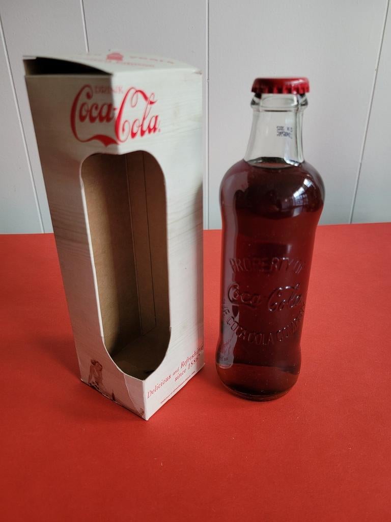 Fles uit de Coca-Cola collectie, Ophalen of Verzenden