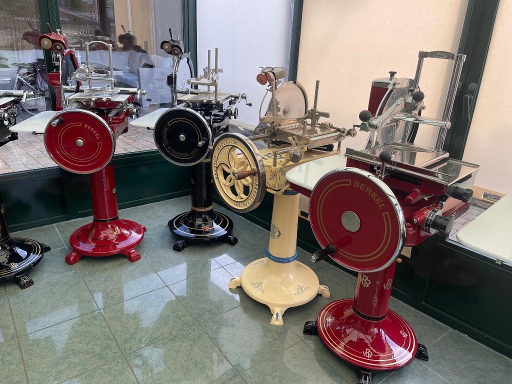 berkel snijmachine  , keuken, beenhouwerij, Antiquités & Art, Enlèvement ou Envoi
