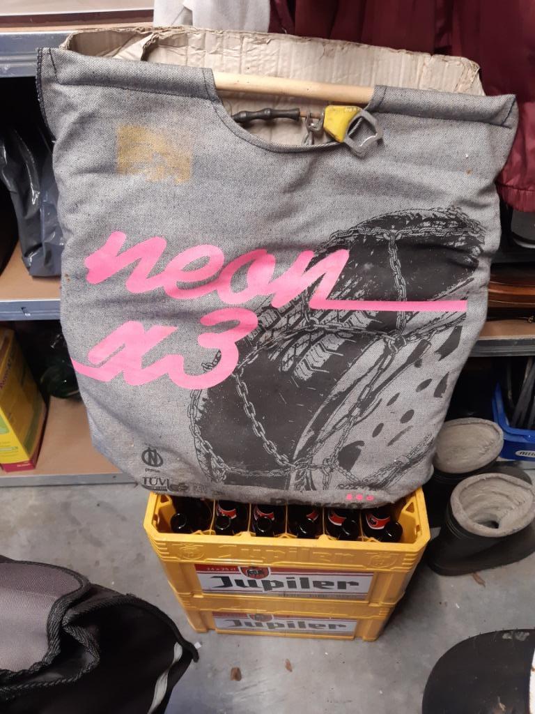 sneeuw ketting, Auto diversen, Sneeuwkettingen, Ophalen of Verzenden, Zo goed als nieuw