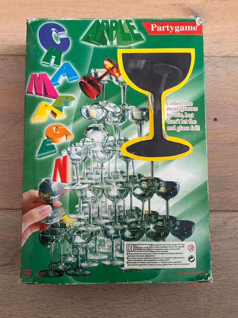Drankspel - partygame, Hobby en Vrije tijd, Ophalen of Verzenden, Zo goed als nieuw