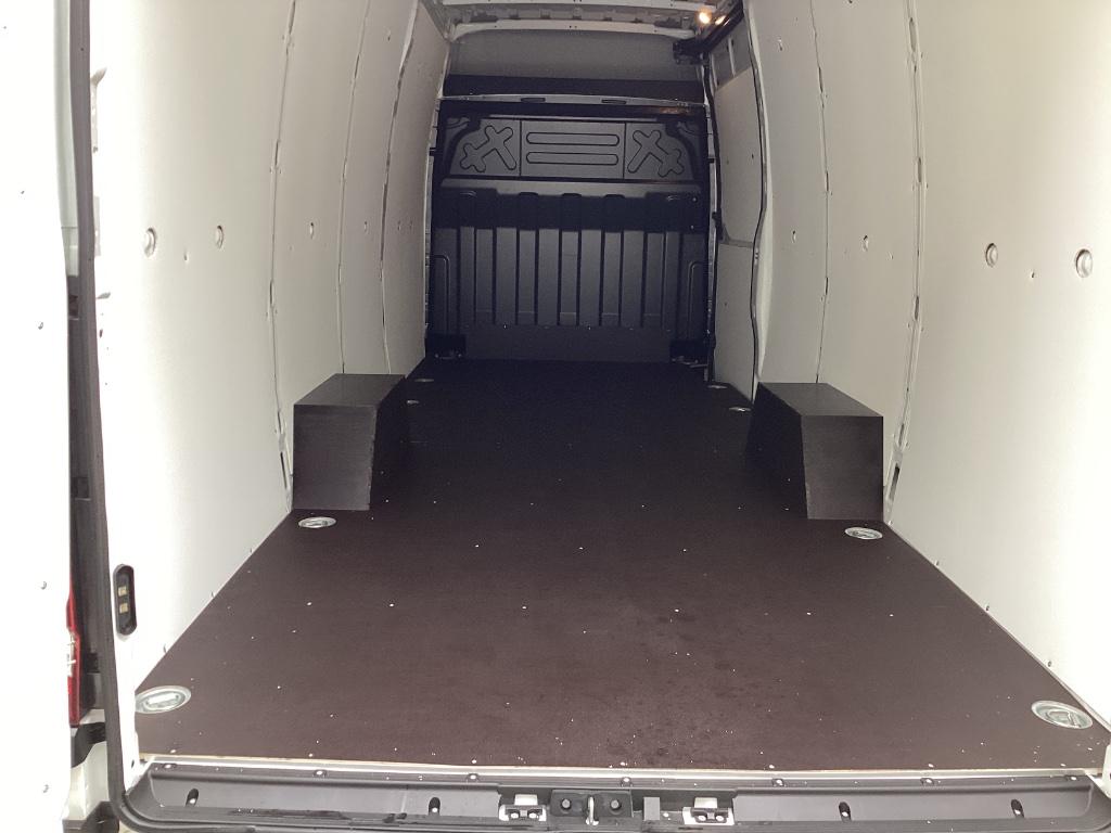 iveco daily L4h2 160pk automaat 2022 250km 33950e ex, Auto's, Bestelwagens en Lichte vracht, Automaat, 4 cilinders, Iveco, Bedrijf