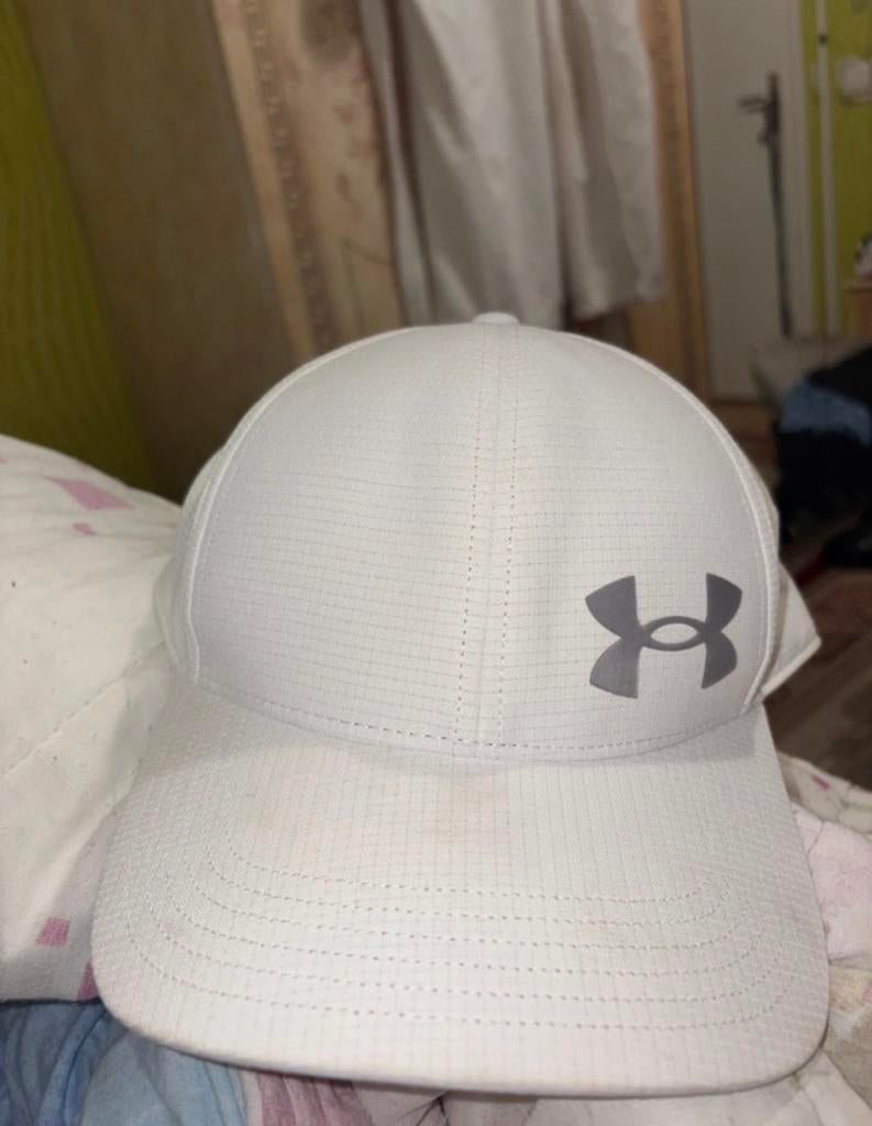 Casquette under armour, Enlèvement ou Envoi, Comme neuf, Casquette