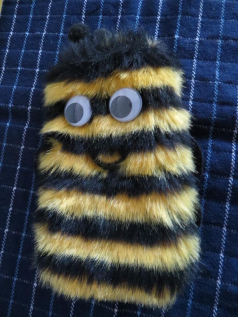 Grappig Telefoonhoesje - GSM-hoesje : bij -- Geel / zwart, Enlèvement ou Envoi, Comme neuf, Housse ou Sac