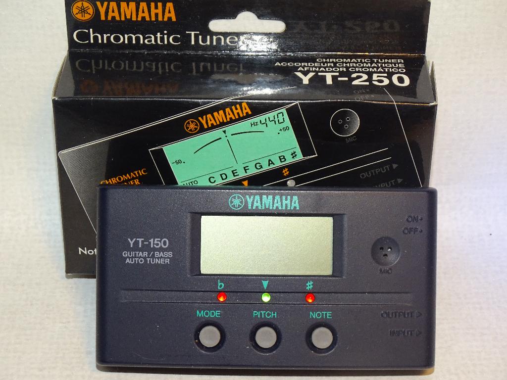 YAMAHA YT-250 gitaarstemmer, Enlèvement ou Envoi, Comme neuf, Guitare électrique