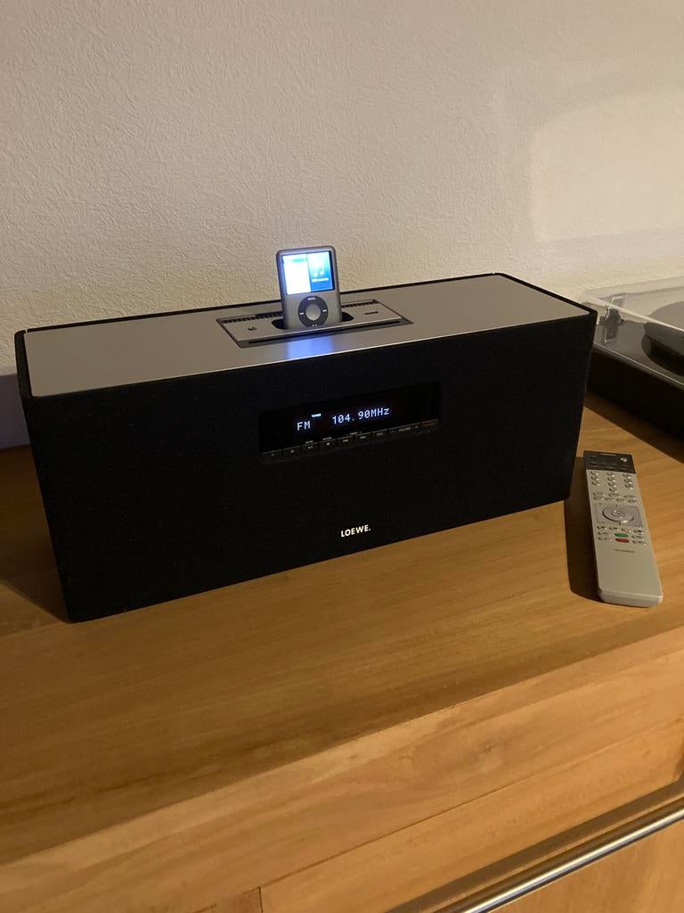 Loewe soundbox inc i pod, Enlèvement ou Envoi, Comme neuf, Radio