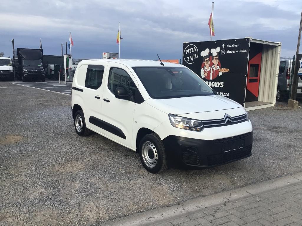 citroen berlingo 12i benzine 110pk 2022 74000km 11950e ex, Voorwielaandrijving, Stof, 4 cilinders, Citroën