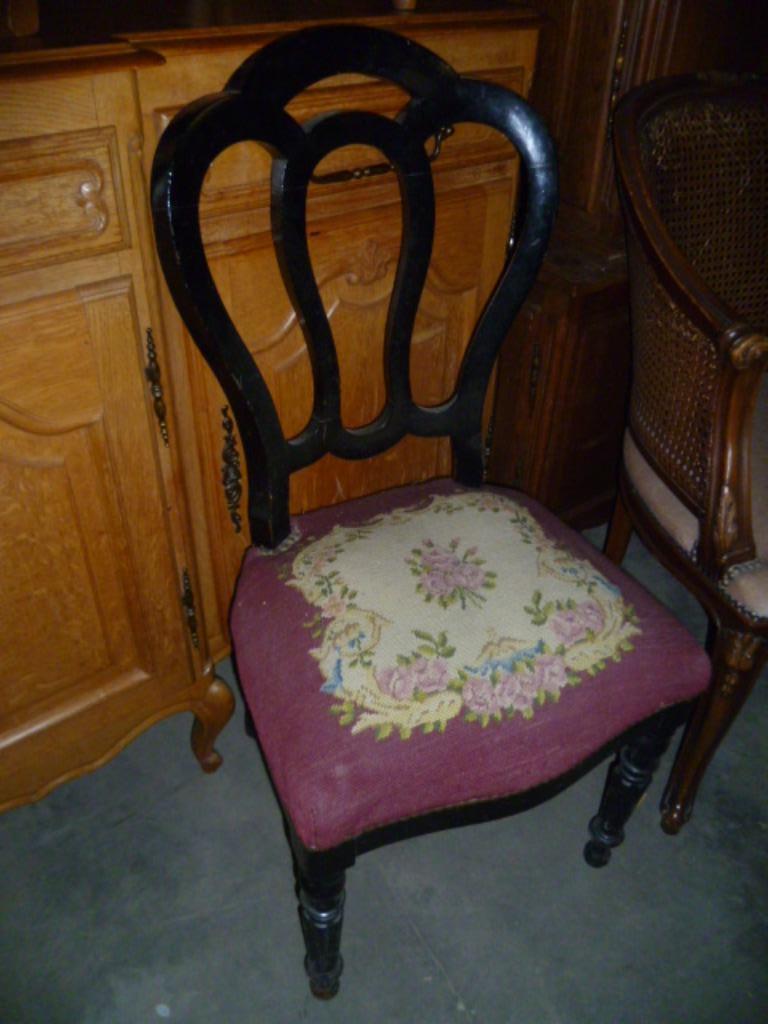OUDE SIER STOEL MET GOBELIN BEKLEDING, Antiek en Kunst, Ophalen