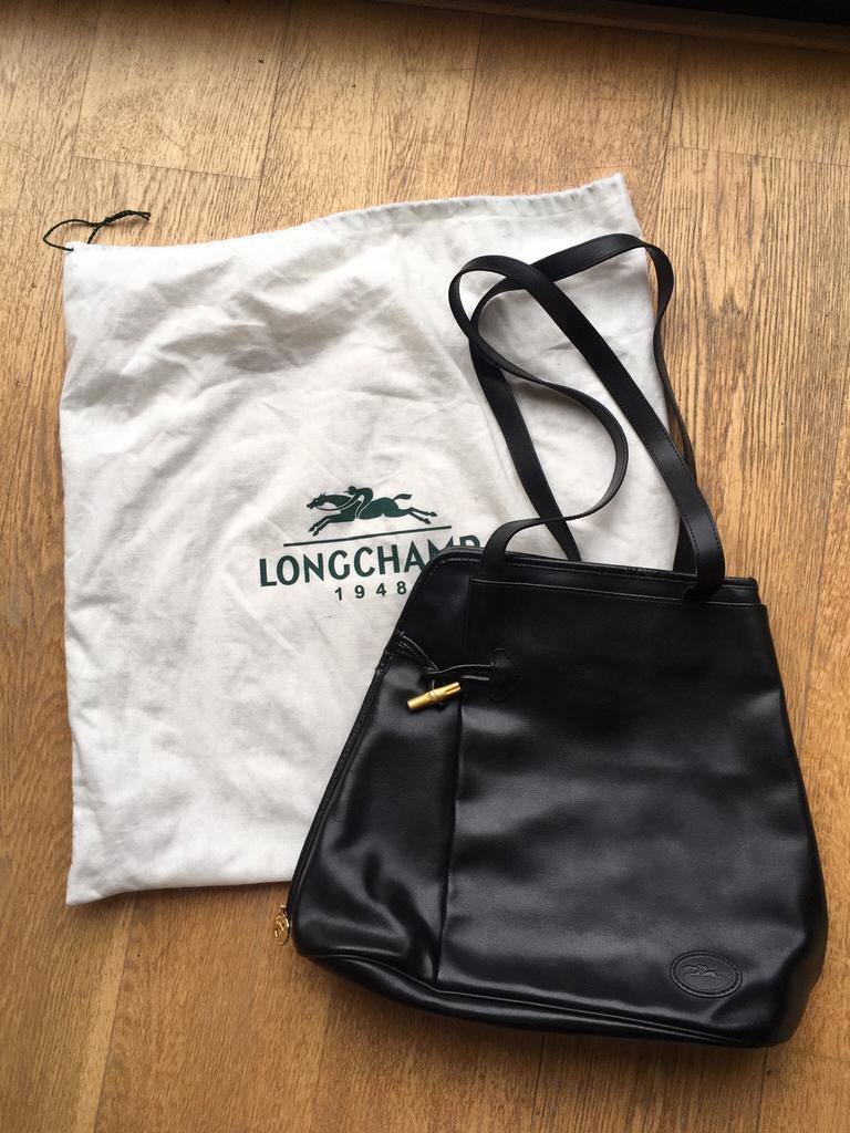 Longchamp schoudertas in generfd leder zgan, Verzenden, Zo goed als nieuw, Zwart, Handtas
